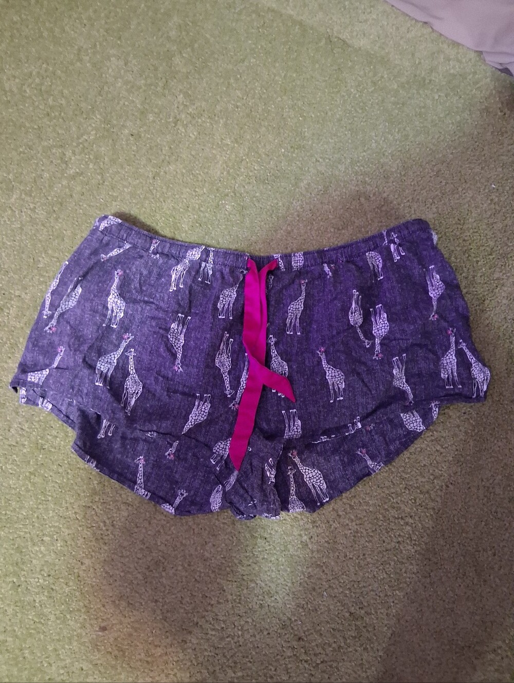Secret Treasures Women's Giraffe Print Sleep Shorts with Pink Tie Size XL